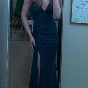 Backless corset back blue sparkle prom dress! Lined and lightly padded ❤️